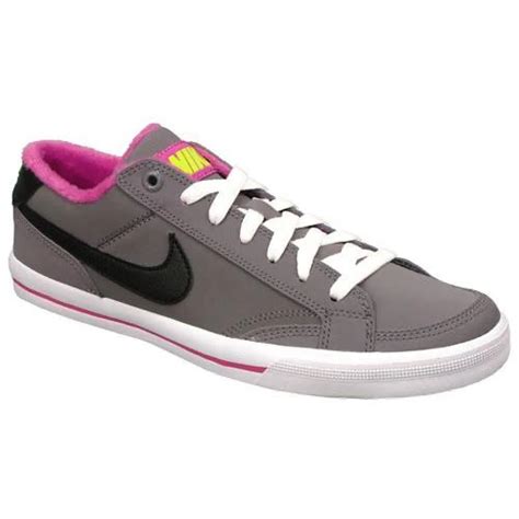 Nike Capri 2 (GS) 36.5 Schwarz/Lila/Metallic Silber 